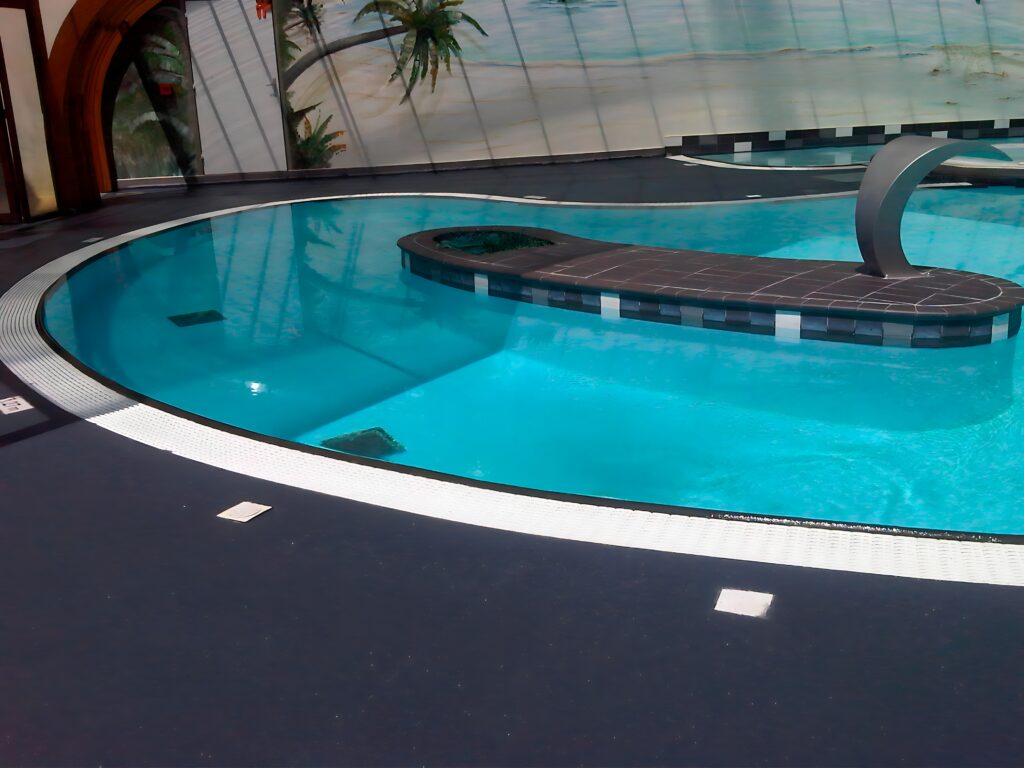 Impermeabilizzazion e antiscivolo piscina